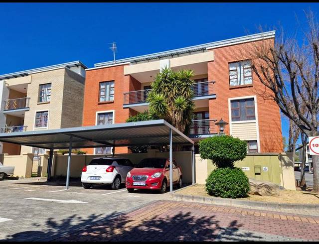 2 BEDROOM APARTMENT FOR SALE IN FERNDALE